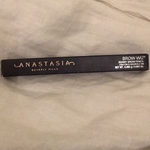 Anastasia Beverly Hills Skinny Brow Pencil
